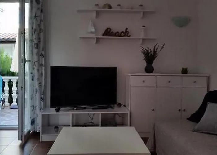 Апартаменты With Parking Space Sveti Filip I Jakov, Biograd - 24707 Свети-Филип-и-Яков