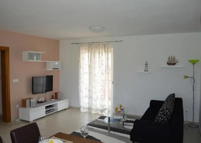 With Parking Space Sveti Filip I Jakov, Biograd - 24707 *