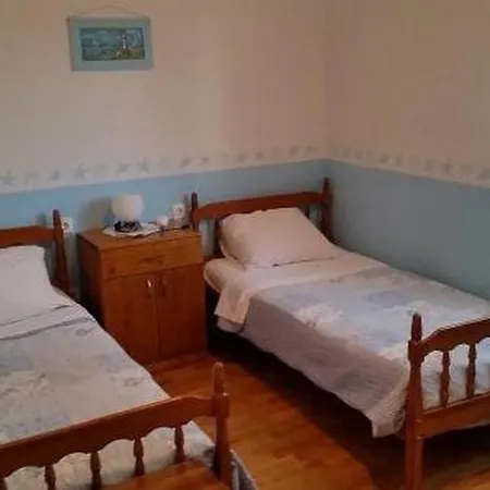 Appartamento With Parking Space Sveti Filip I Jakov, Biograd - 24707 *
