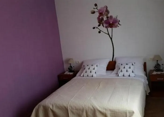 Апартаменты With Parking Space Sveti Filip I Jakov, Biograd - 24707 *