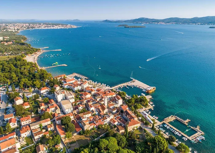 With Parking Space Sveti Filip I Jakov, Biograd - 24707 Апартаменты Свети-Филип-и-Яков